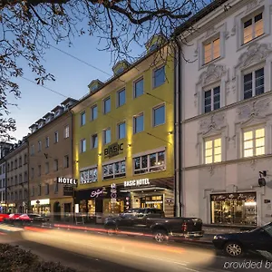 3* Hotell Basic